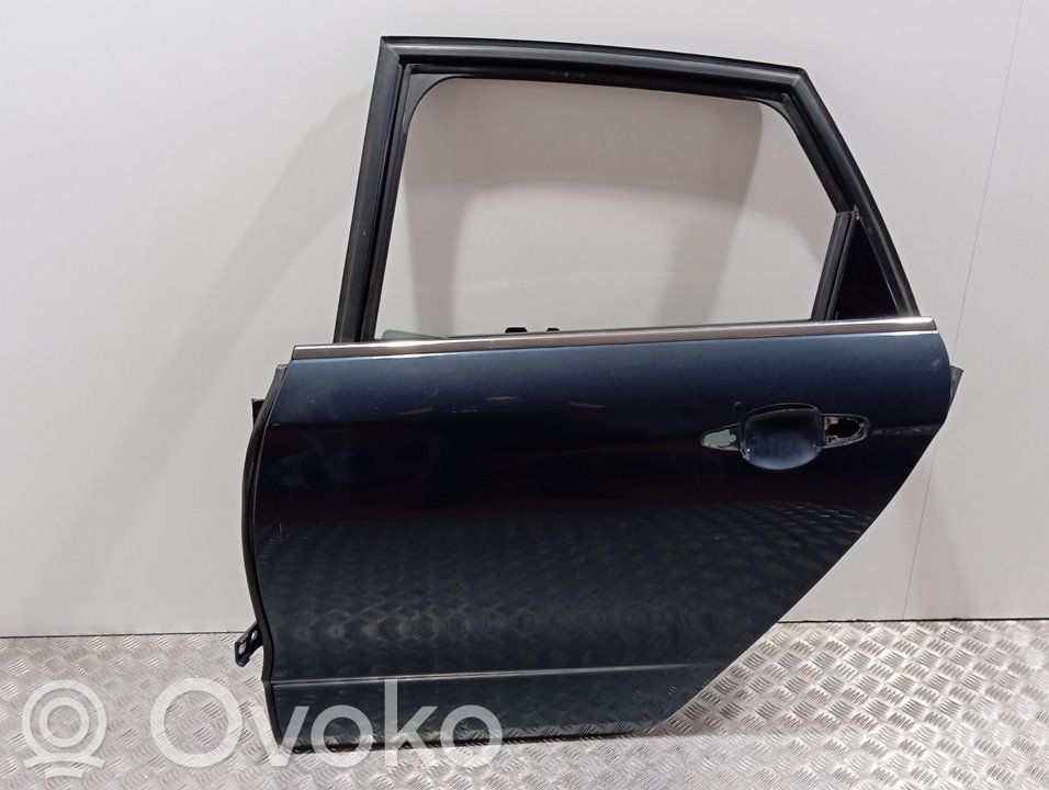 Puerta trasera   9006R9,9011A8