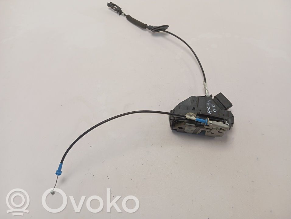 Ford Ecosport Priekšpusē slēdzene 
