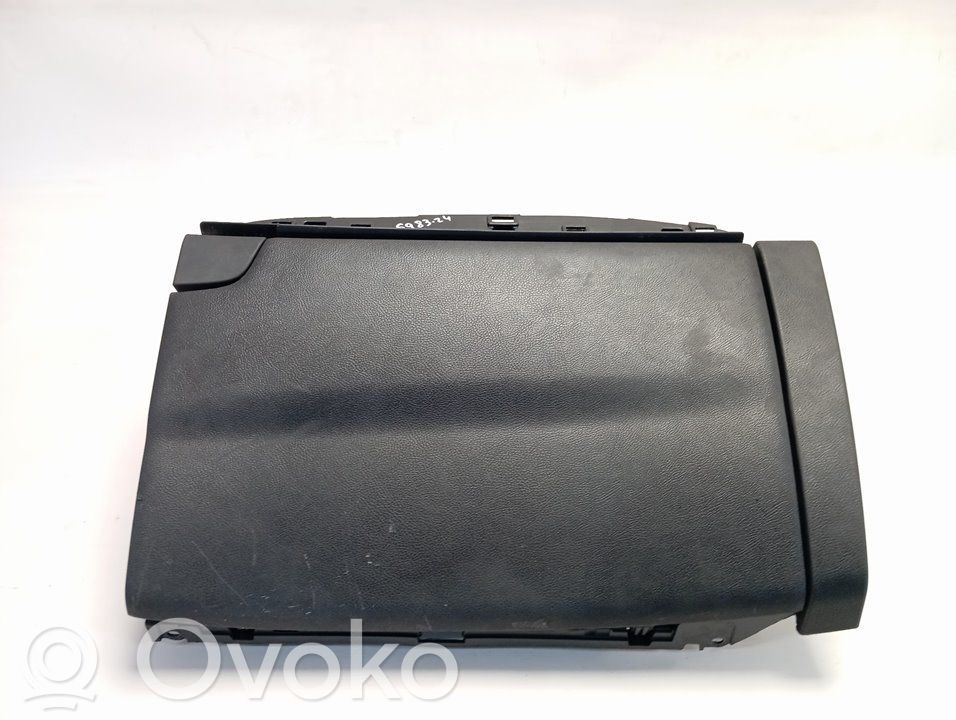 Ford S-MAX Handschuhfach 