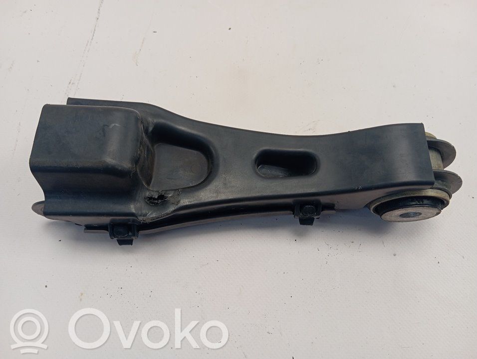 Mercedes-Benz EQB Braț control spate
