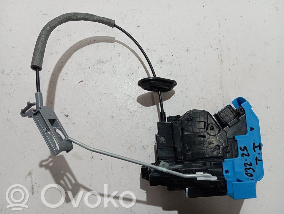 KIA Niro Takaoven lukko 