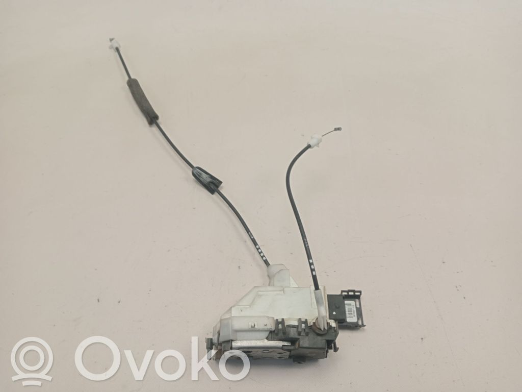 Peugeot 308 Etuoven lukko 