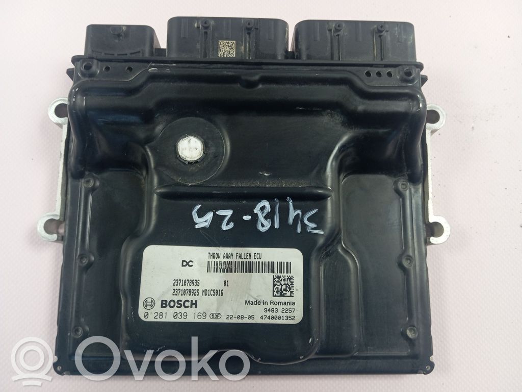 Renault Trafic III (X82) Engine control unit/module 
