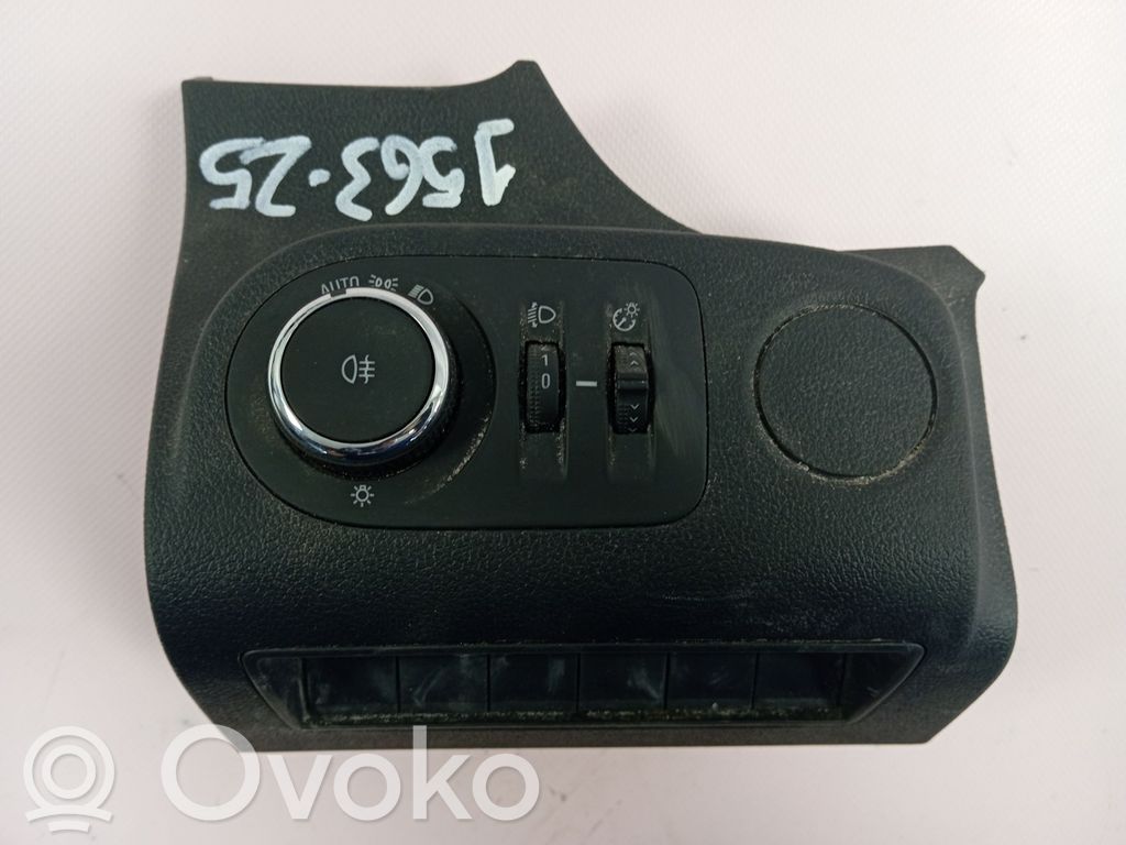 Opel Combo E Panel lighting control switch 