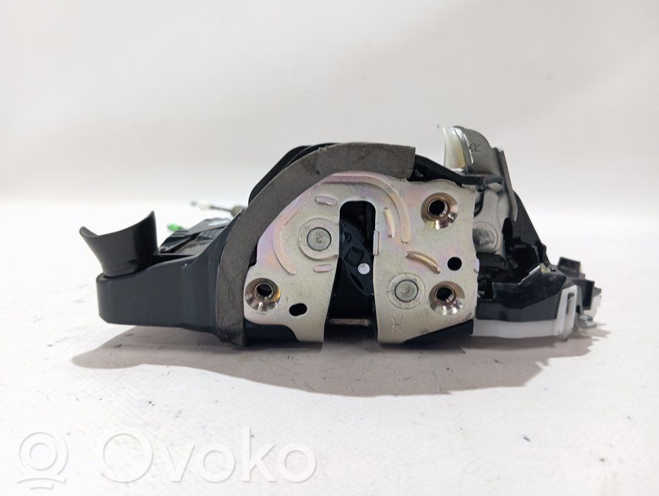 Toyota Yaris Încuietoare ușă față 