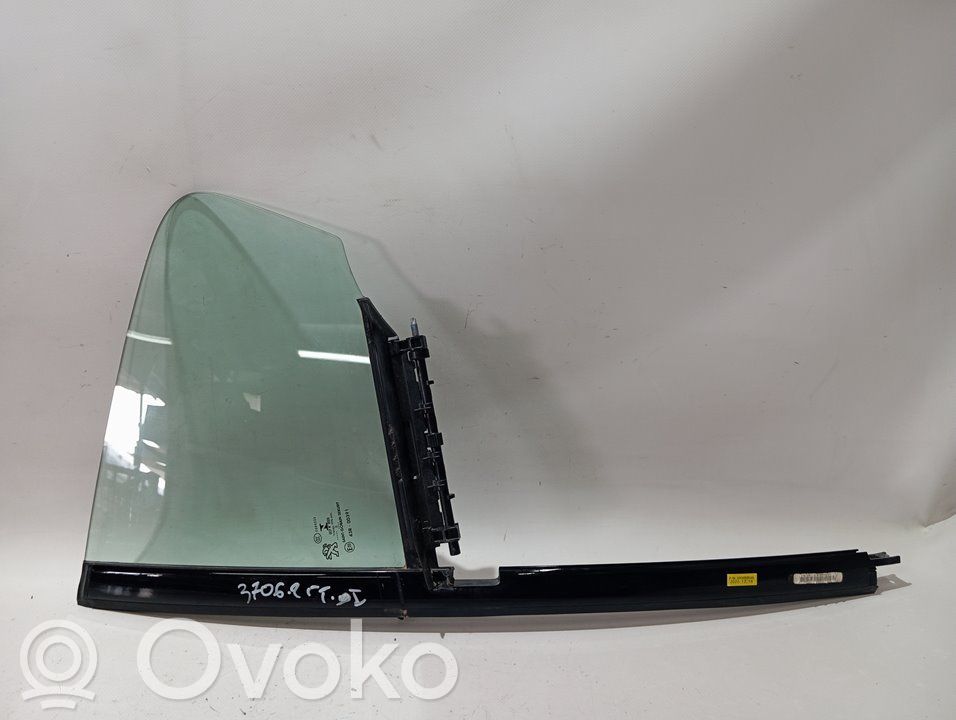 Peugeot 508 Ventanilla de ventilación de la puerta trasera 