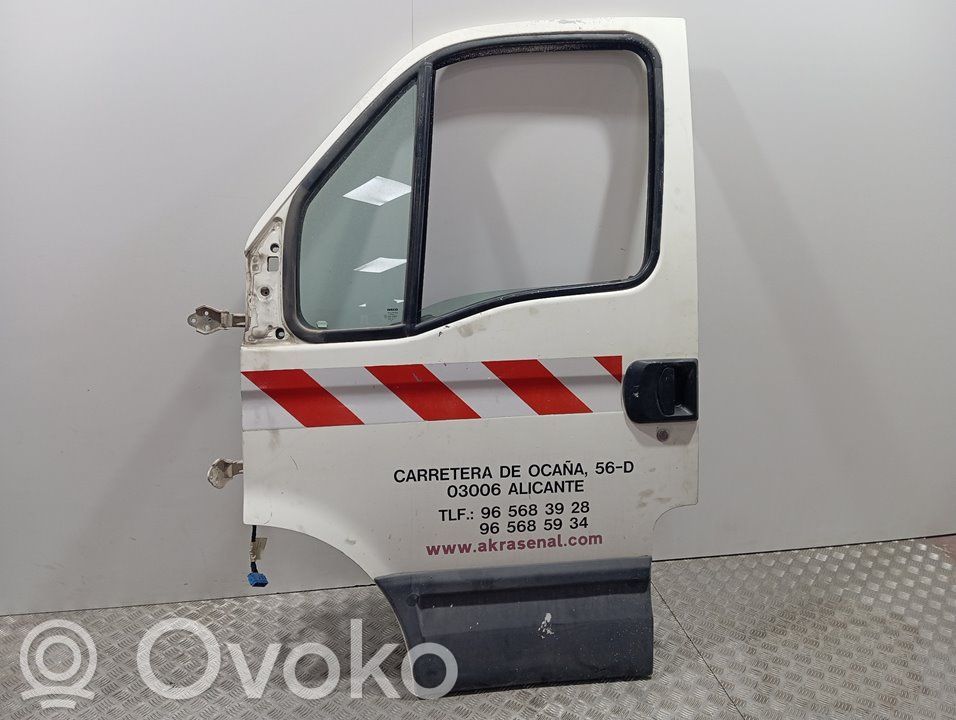 Durvis   99460119,99460119