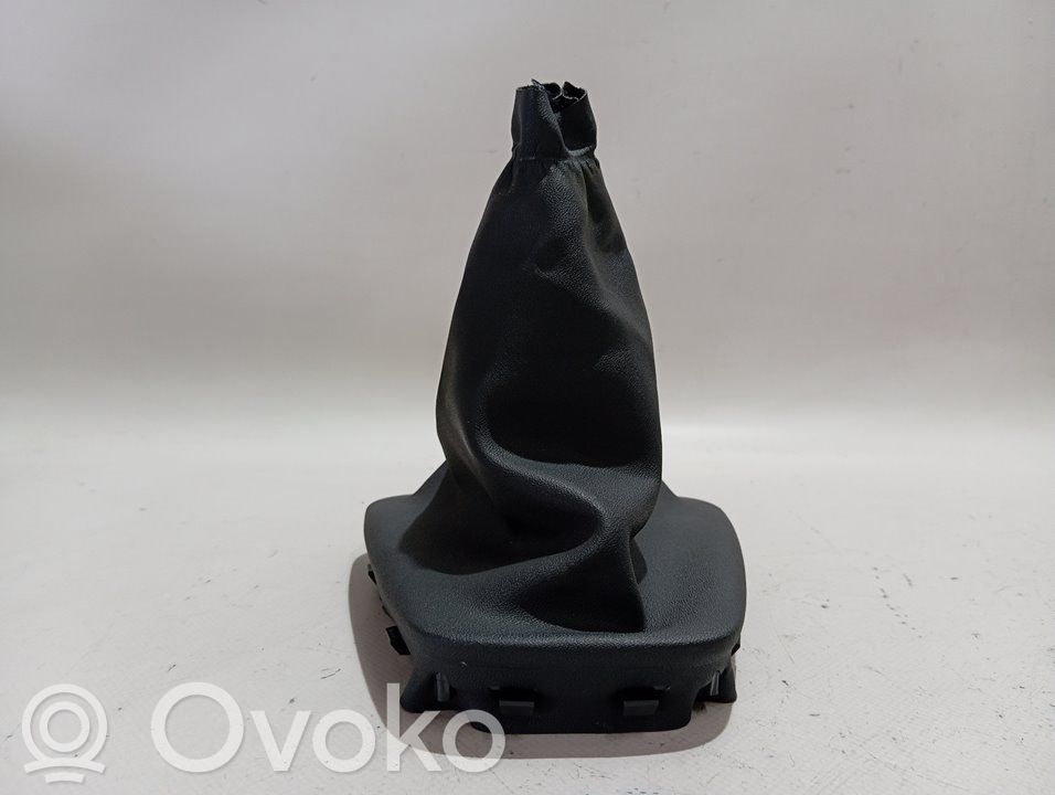 Peugeot Partner III Pavarų perjungimo svirties apdaila (plastikinė) 