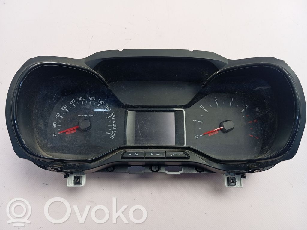 Citroen Berlingo Geschwindigkeitsmesser Cockpit 