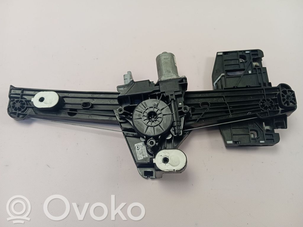 Opel Corsa F Meccanismo di sollevamento del finestrino posteriore senza motorino 