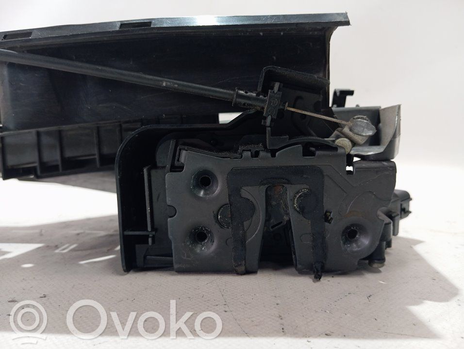 Front door lock   2400001