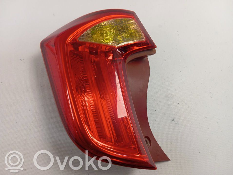 Lampa tylna   924011Y0