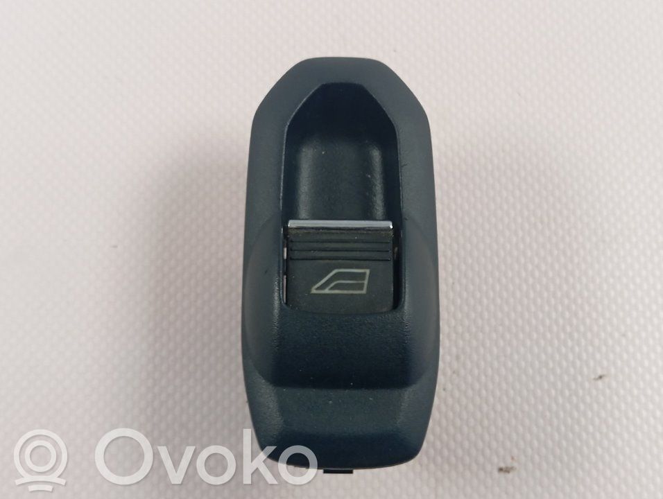 Przyciski szyb   1850432