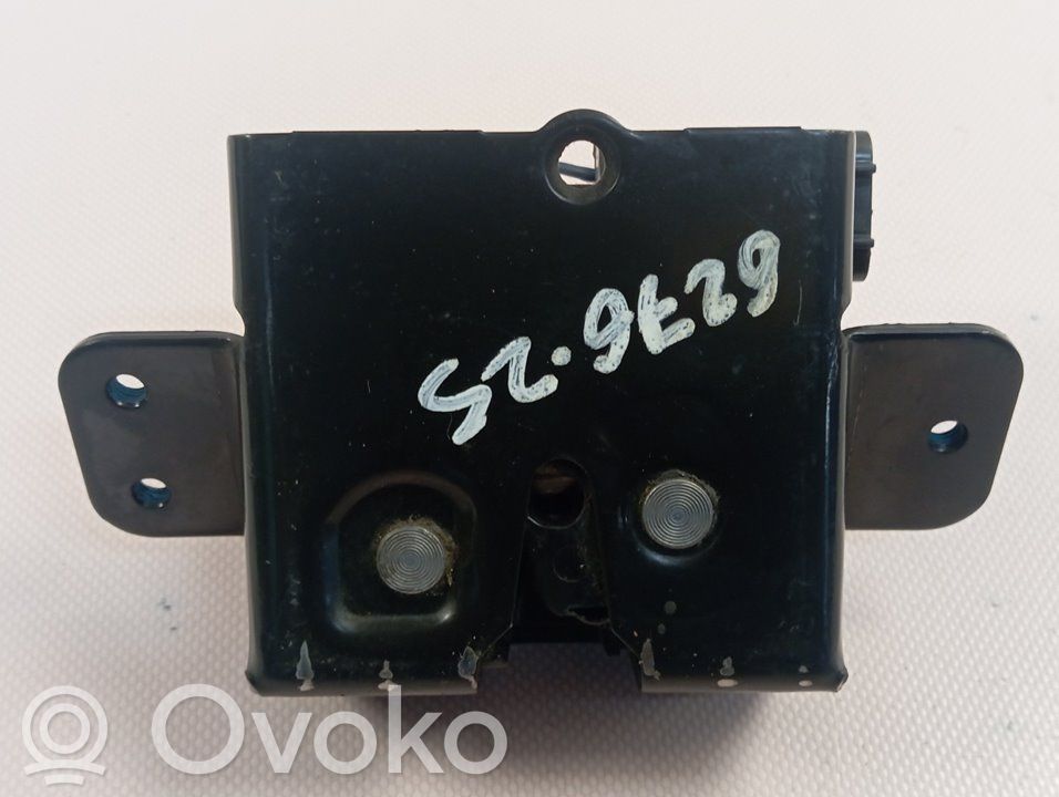 Tailgate lock latch   15934420