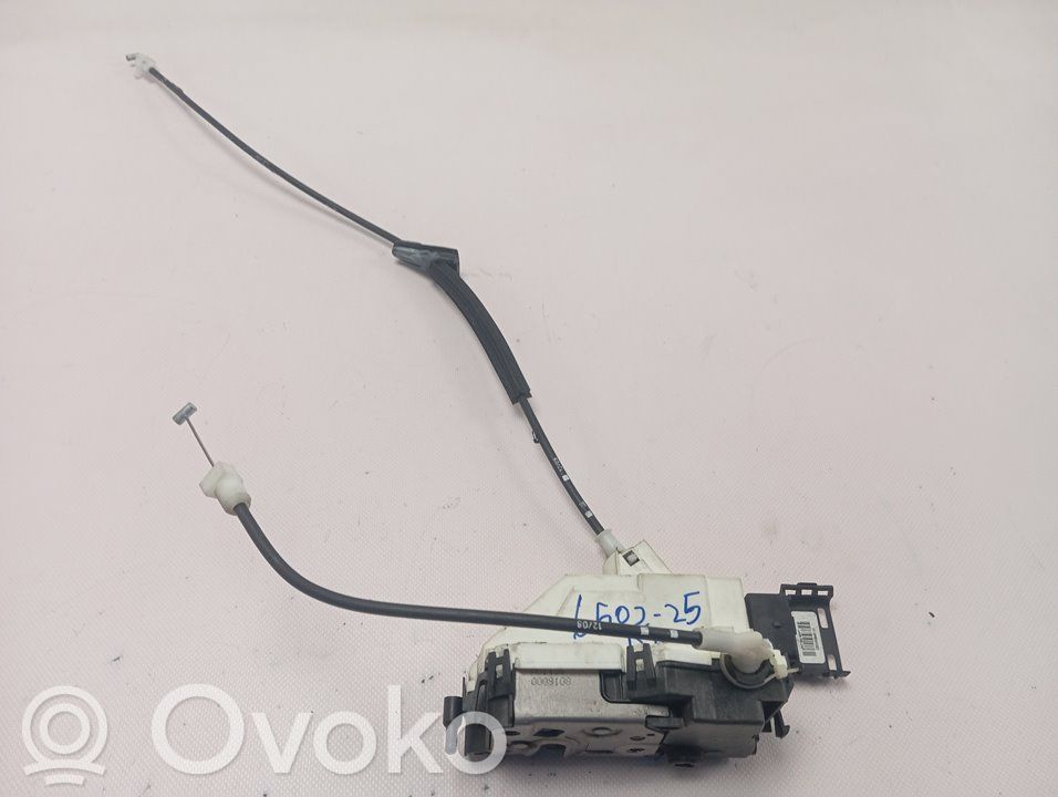 Front door lock   9135EA