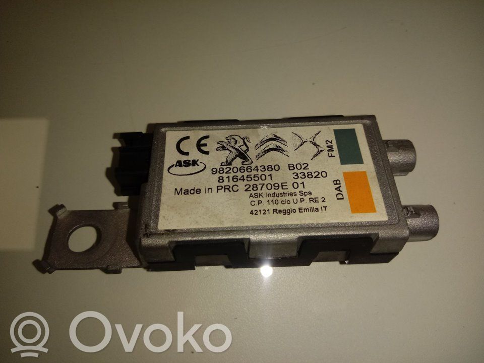 Peugeot 508 Amplificator antenă aeriană 
