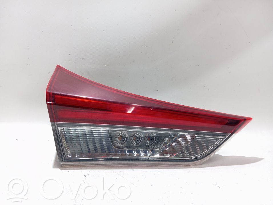 Toyota Auris E180 Luci posteriori
