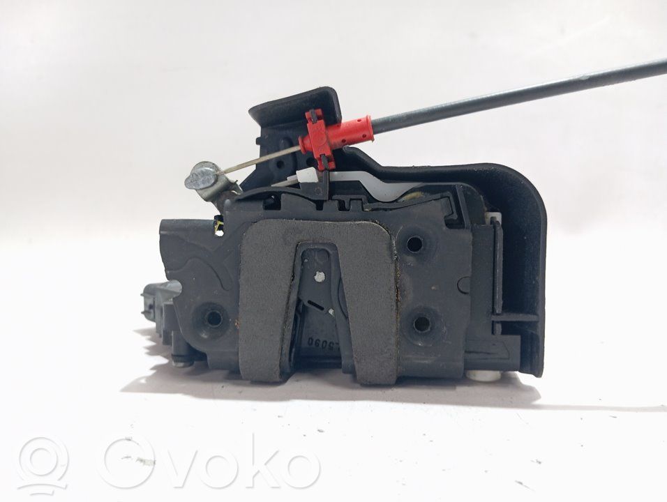 Ford Mondeo MK IV Takaoven lukko 