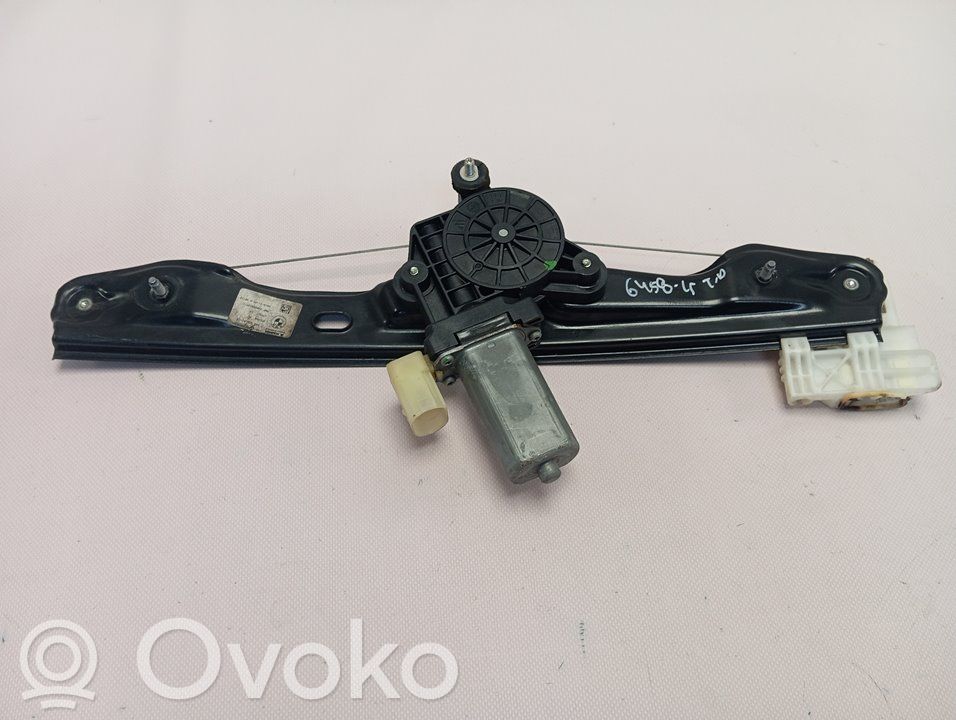 Regulador de puerta trasera con motor   51357281884,67627341564