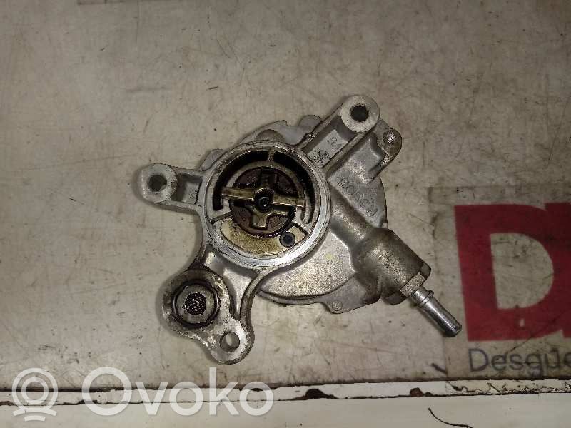 Vacuum pump   D1651A