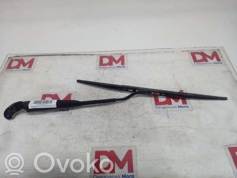 Mini Cooper Hatch Hardtop Front wiper blade arm 