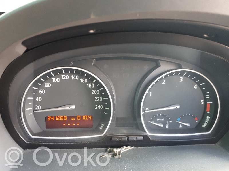 Speedometer (instrument cluster)   341312701