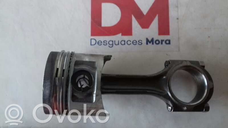 Piston