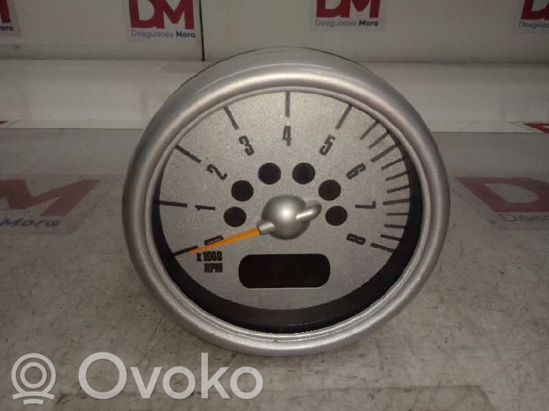 Часы   62116924924
