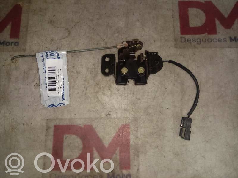 Tailgate lock latch   SINRF