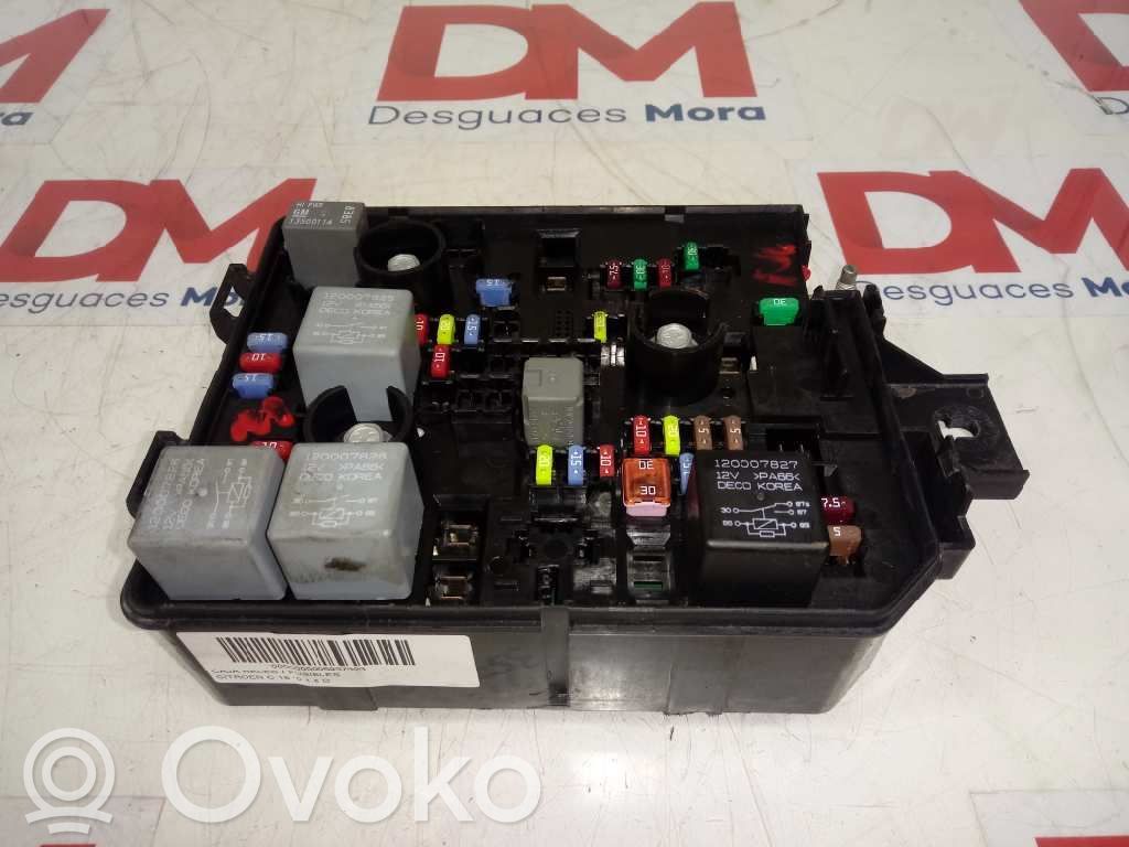 Citroen C3 Pluriel Katvealueen valvonnan ohjainlaite (BSM) 