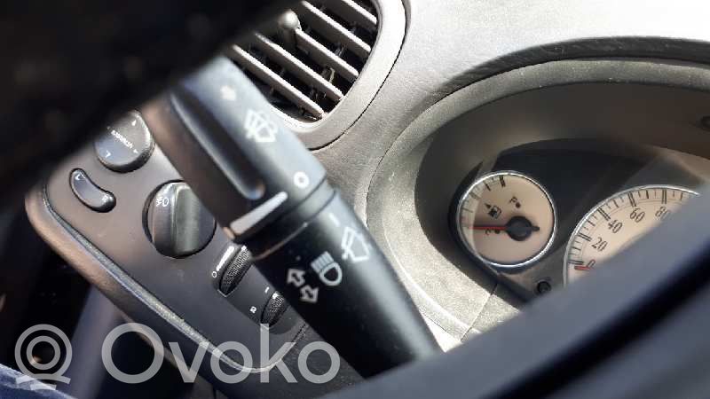 Chrysler Voyager Indicator stalk 