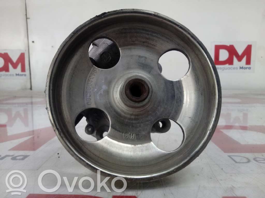 Peugeot 807 Power steering pump 