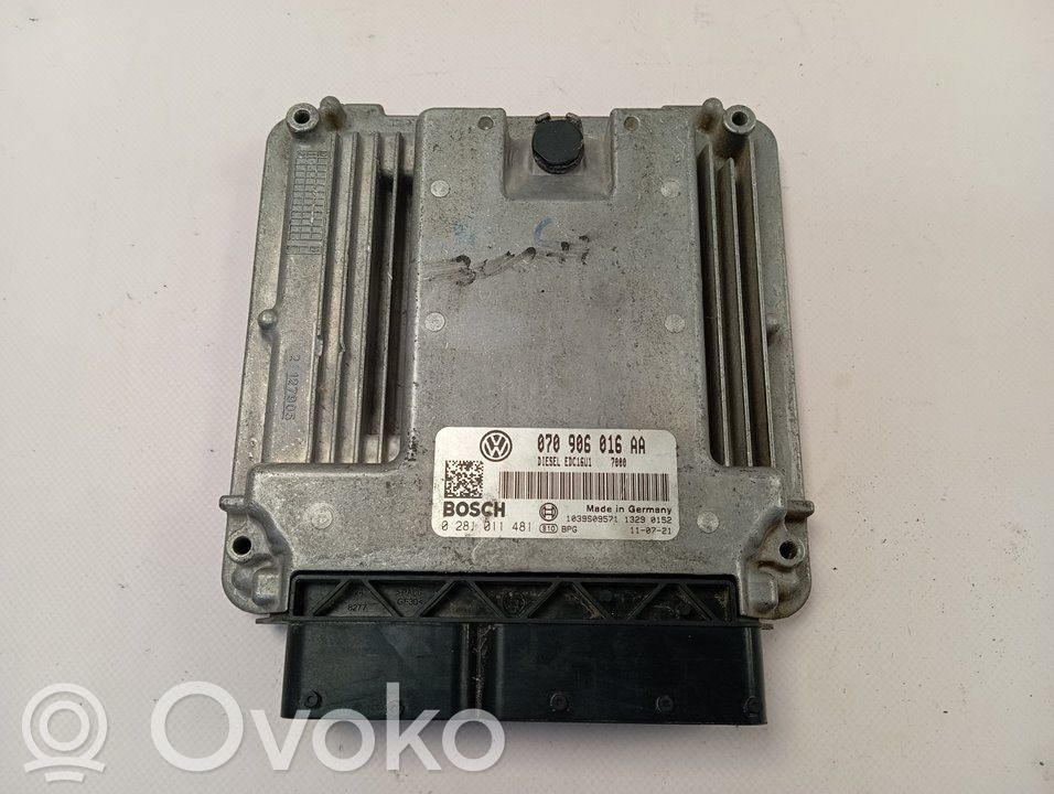 Engine control unit/module   070906016AA