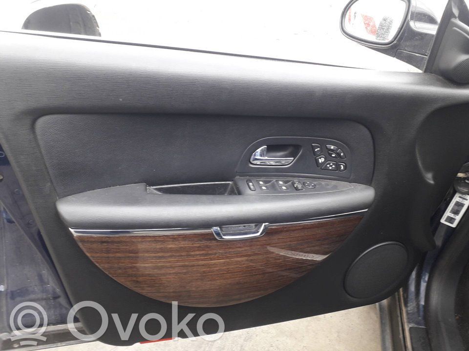 Front door card panel trim