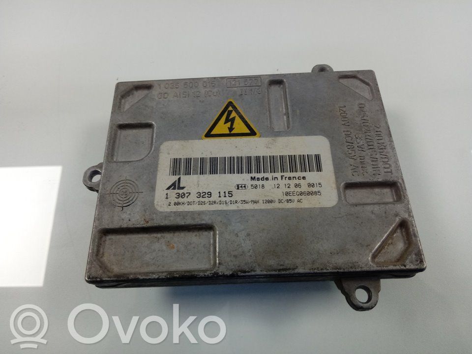 Unité de commande / module Xénon   1307329115