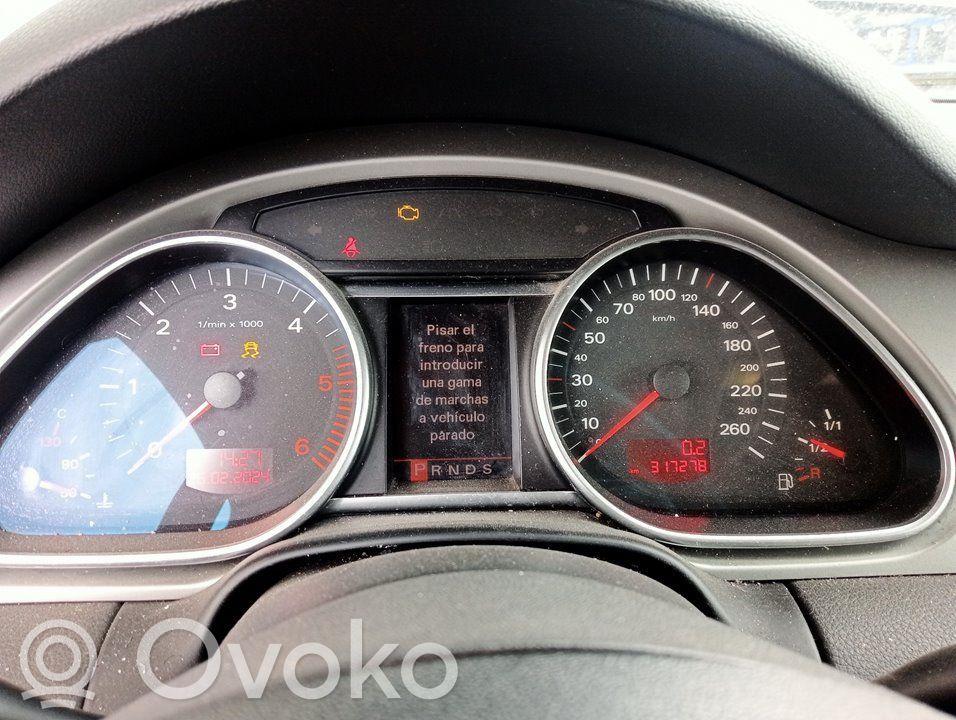 Audi Q7 4L Vitezometru (grup de instrumente) 