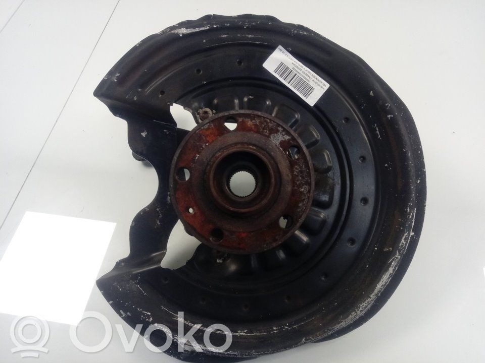 Volkswagen Golf SportWagen Zwrotnica koła tylnego 