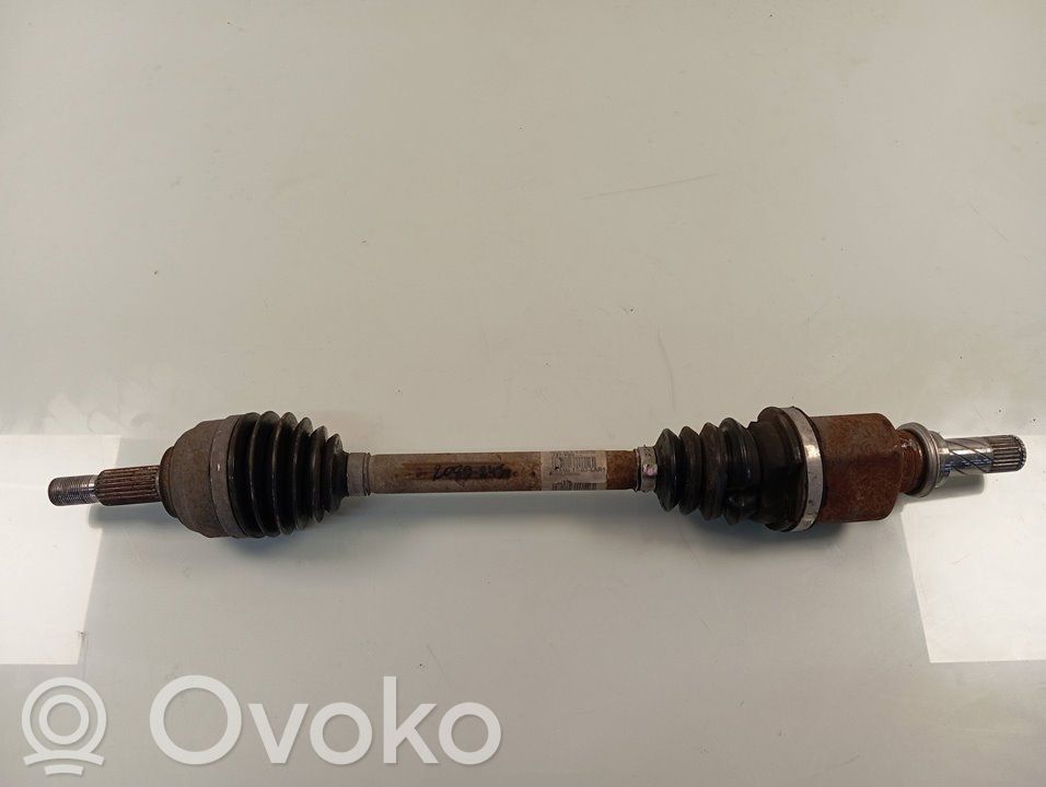 Priekšējā pusass   8200511225