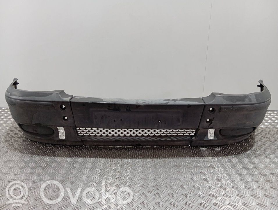 Front bumper   4429596