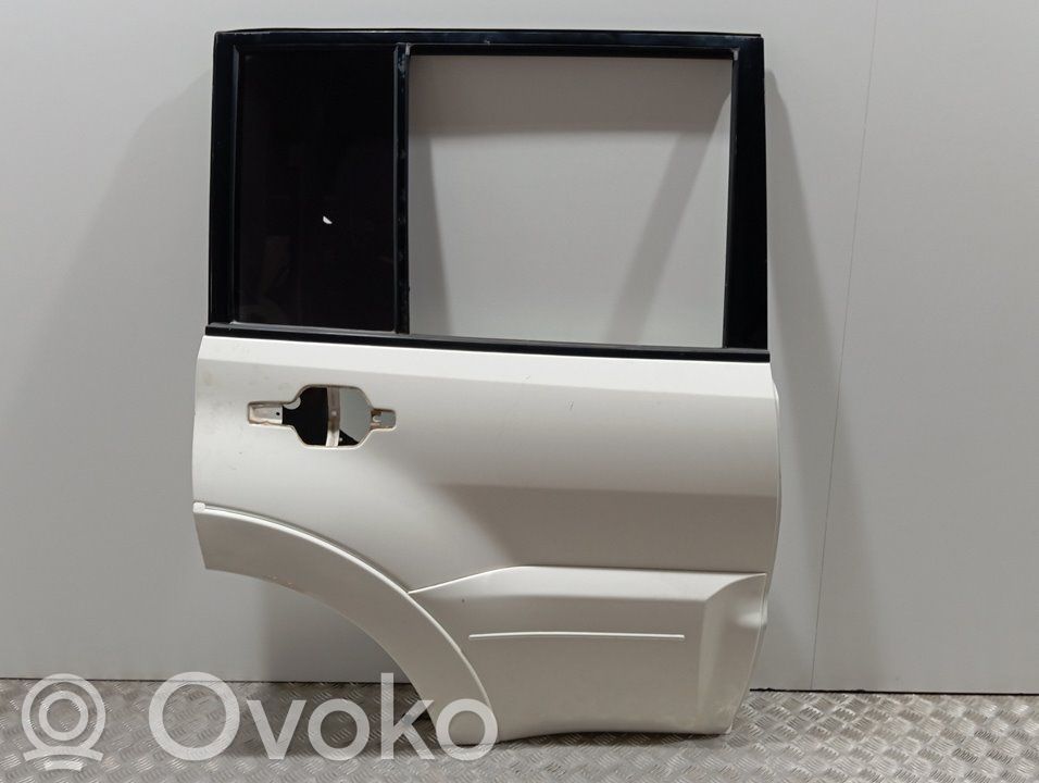 Mitsubishi Montero Puerta trasera 
