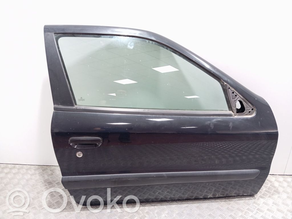 Puerta delantera   9004R5,901255
