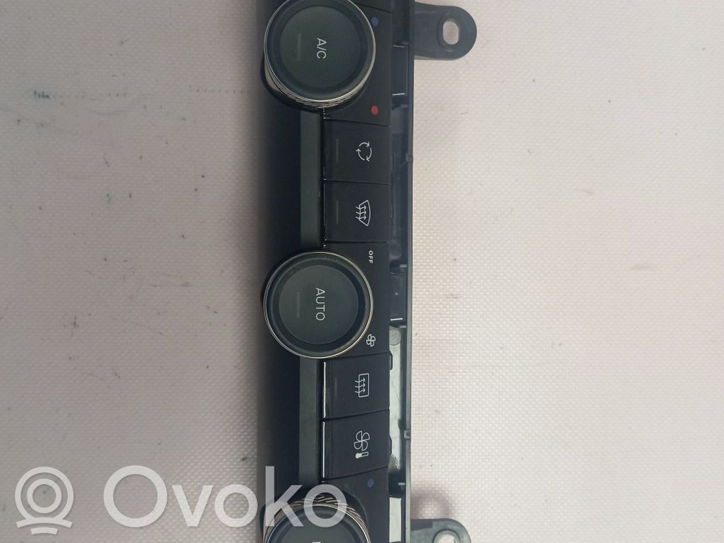 Citroen C4 SpaceTourer Air conditioner control unit module 