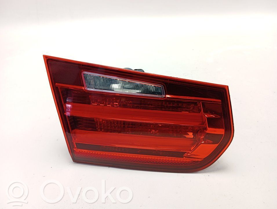 Etuajovalon polttimo   63217371111