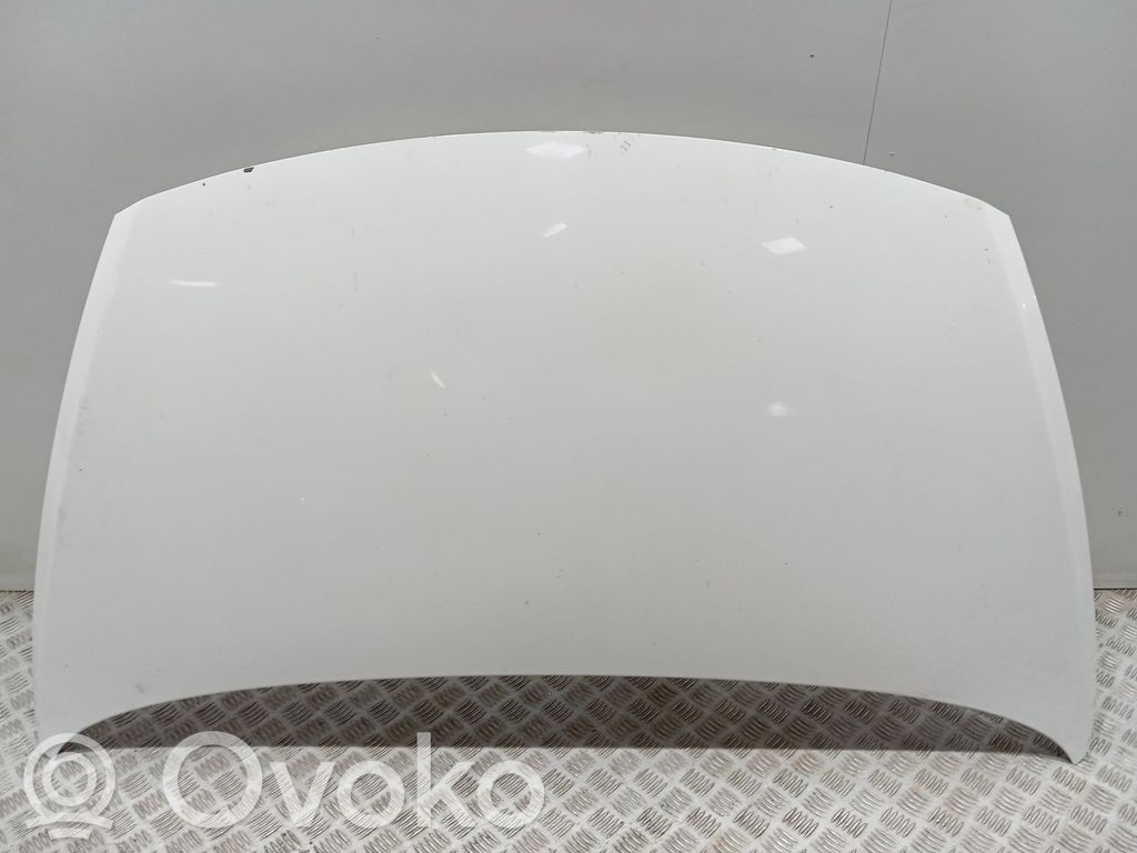 KIA Carens III Konepelti 