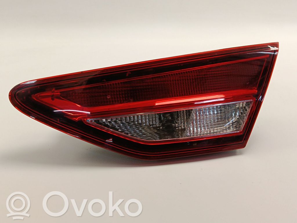 Seat Leon (5F) Takaluukun takavalot 