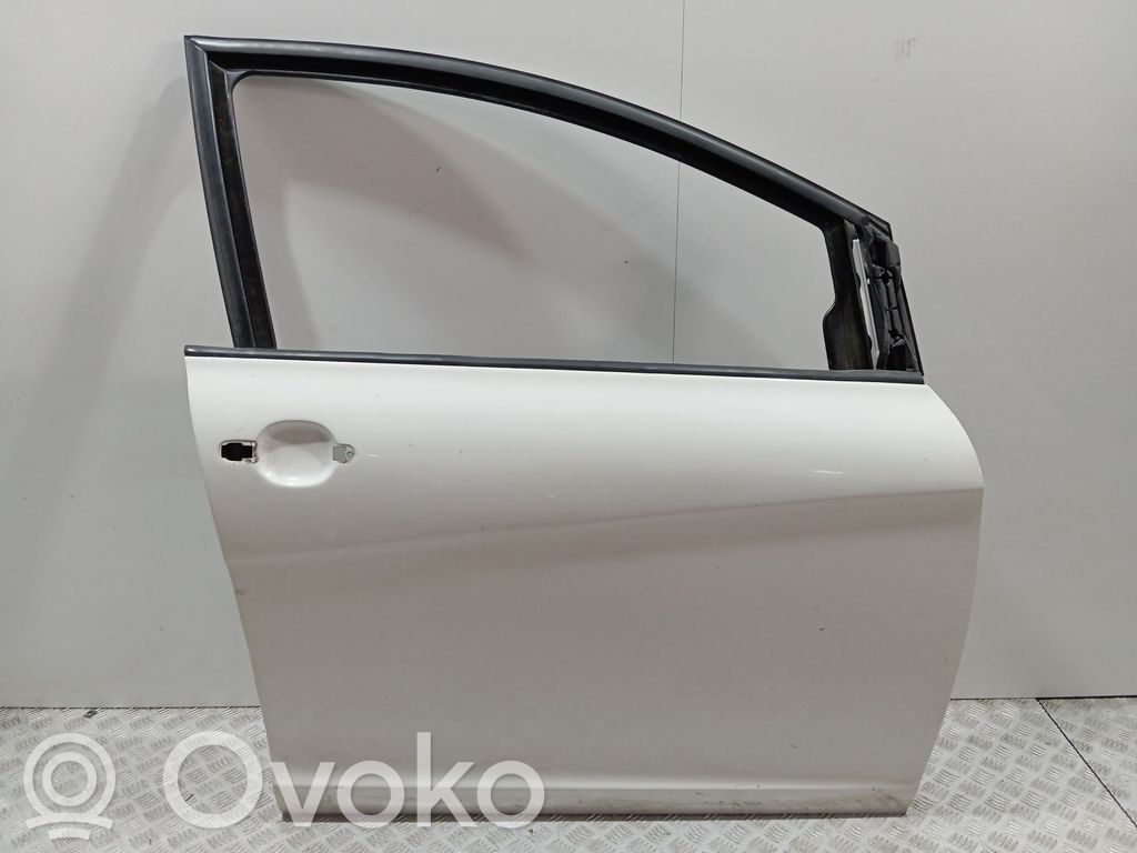 Porte avant   5P0831056