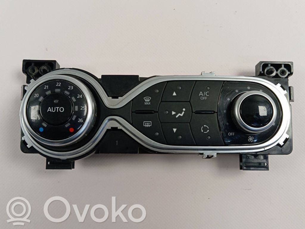 Dacia Sandero III Climate control unit 
