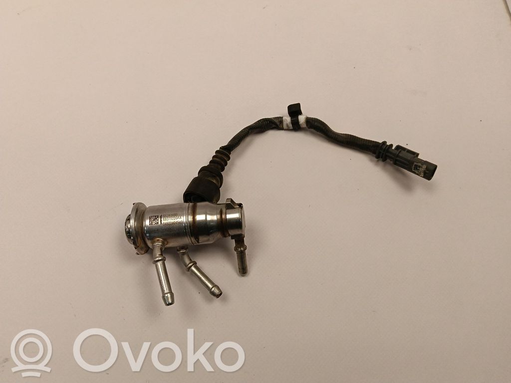 Fiat Doblo III Inyector de combustible 