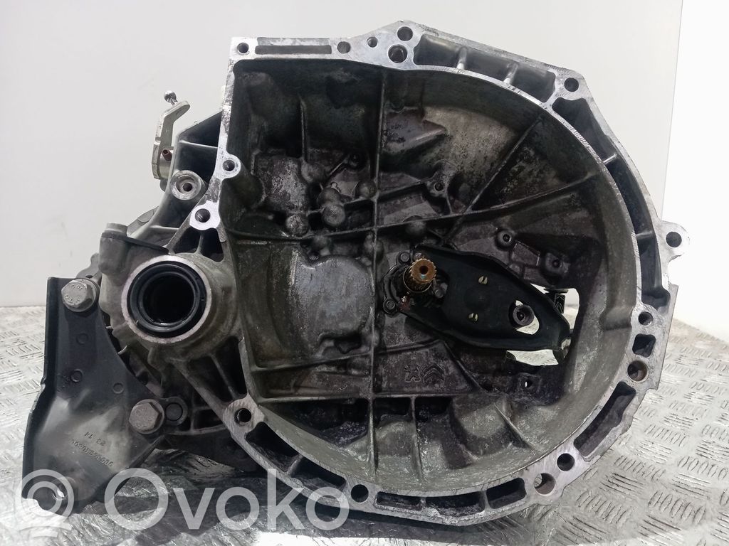 Peugeot 2008 I Cutie viteze manuală cu 5 trepte