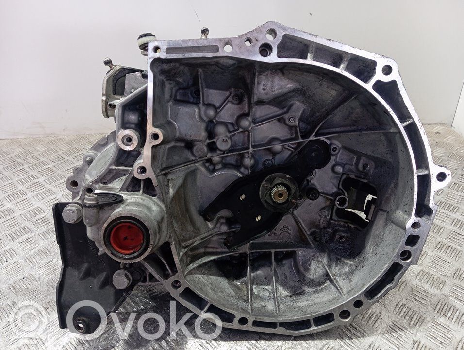 Peugeot 208 I Scatola del cambio manuale a 5 velocità 